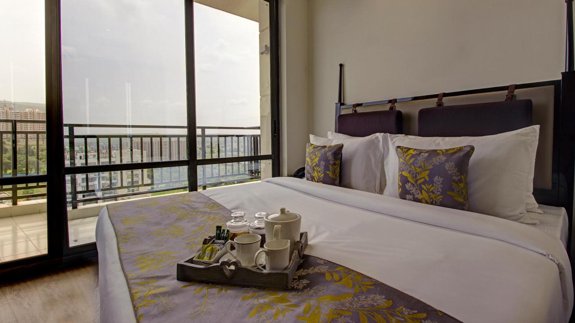 Rhythm Gurugram Hotel & Suites, Sohna Road Gurgaon Eksteriør billede